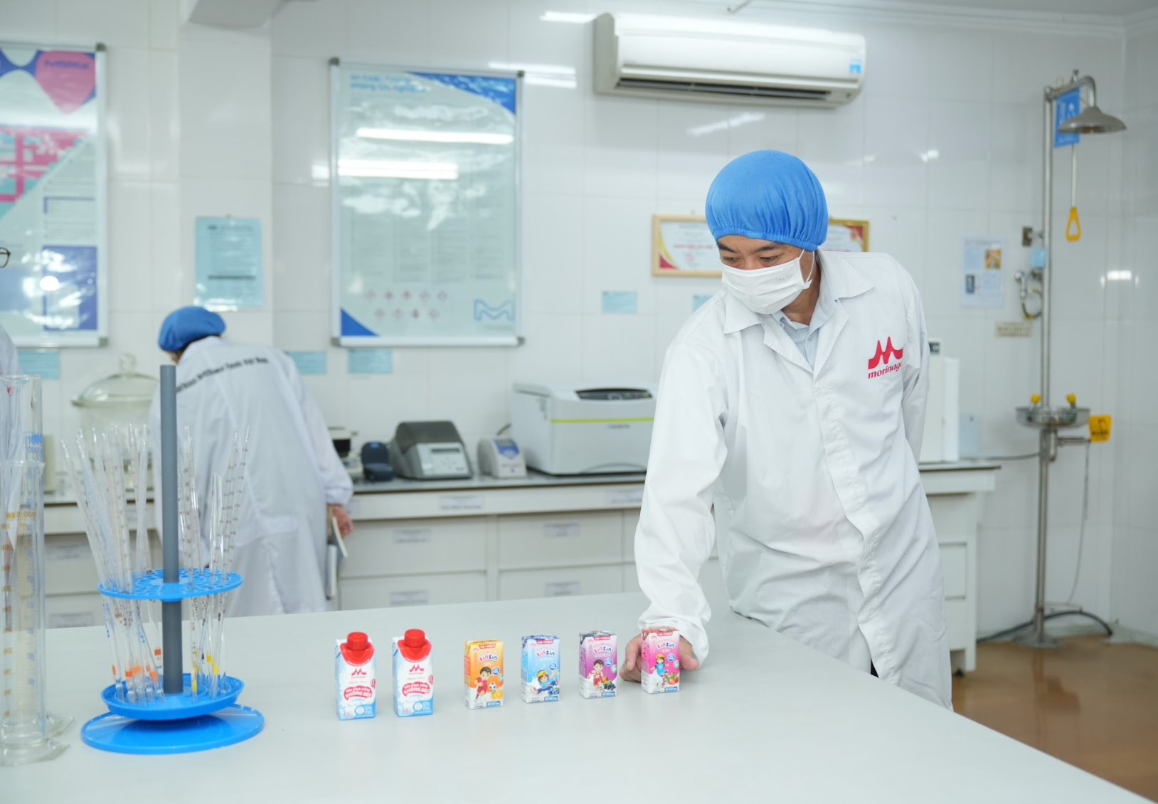 Thông điệp kỷ niệm 20 năm “ZinZin đồng hành cùng tuổi thơ Việt” không chỉ thể hiện lời tri ân đến những thế hệ người tiêu dùng đã luôn yêu mến và gắn bó với thương hiệu trong suốt thời gian qua, mà còn gửi gắm mong muốn tiếp tục đồng hành cùng tuổi thơ của các thế hệ trẻ em Việt Nam trong tương lai.
