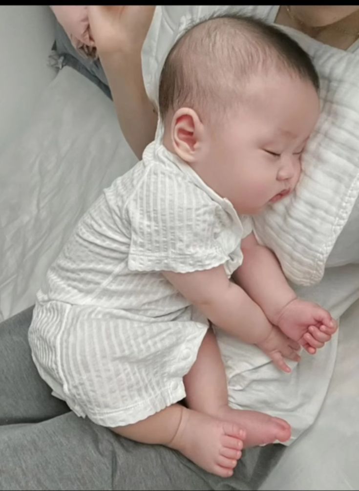 Trẻ sinh vào 3 tháng này thường có lợi thế khi đi học: Bố mẹ hiểu lý do sẽ biết cách giúp con phát triển tốt hơn