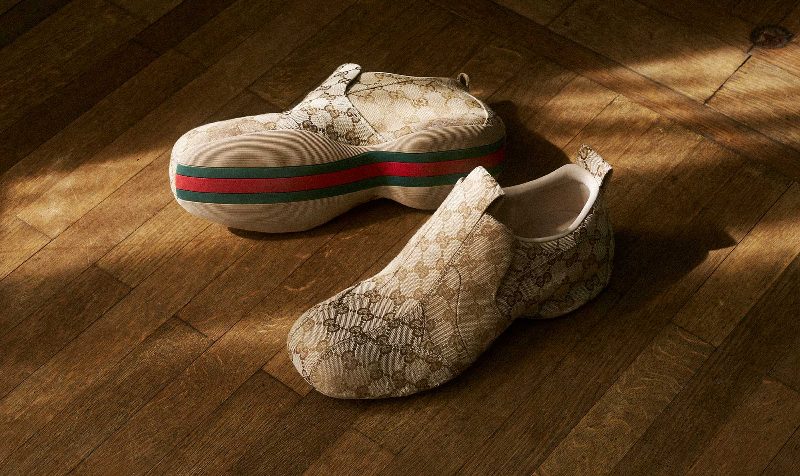 Dải sọc xanh đỏ và họa tiết GG vẫn là dấu hiệu nhận diện quen thuộc của Gucci. Ảnh: Gucci