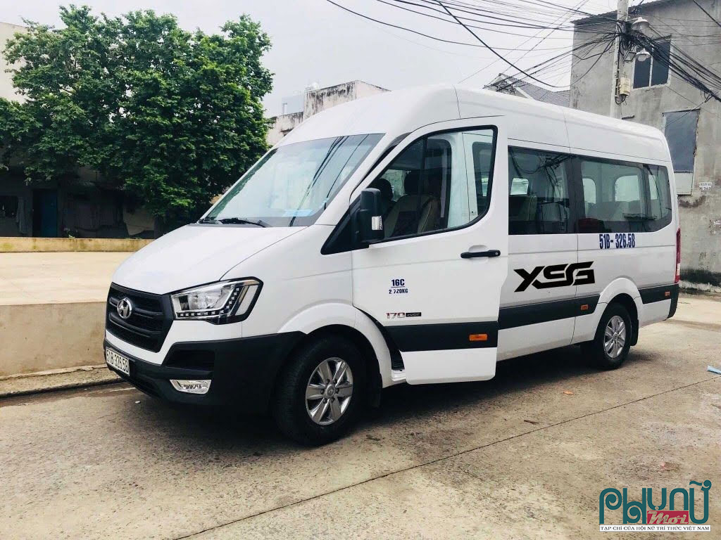 Ford Transit - Bền bỉ và kinh tế