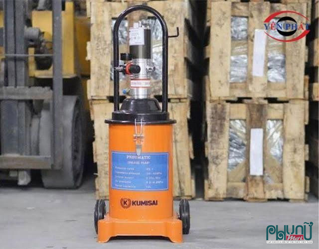 Loại này hoạt động nhờ áp lực khí từ máy nén khí