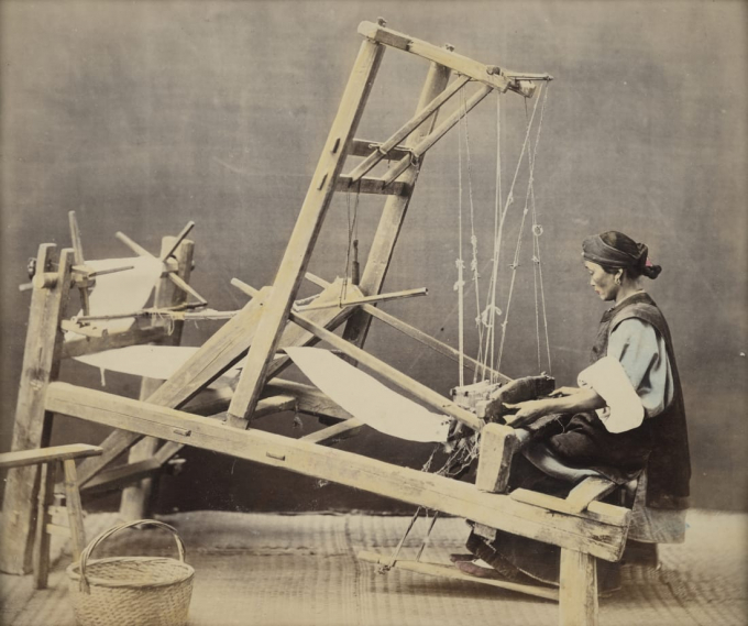 Những bức ảnh trong sưu tập được chụp bắt đầu từ những năm 1850 - khi một nhóm nhiếp ảnh gia phương Tây đặt chân sang Trung Quốc và có những tấm ảnh đầu tiên về đời sống ở đây