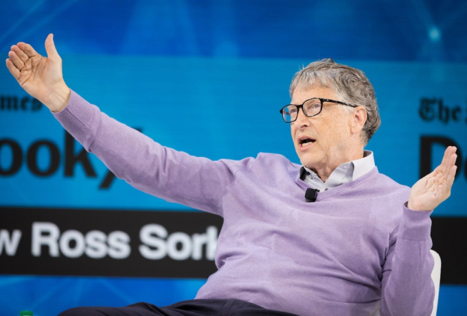 Tài sản của Bill Gates hơn người thứ 2 gần 2 tỷ USD