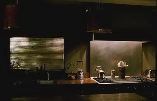 6 dấu hiệu nhận biết ngôi nhà nặng âm khí, càng ở càng mệt mỏi