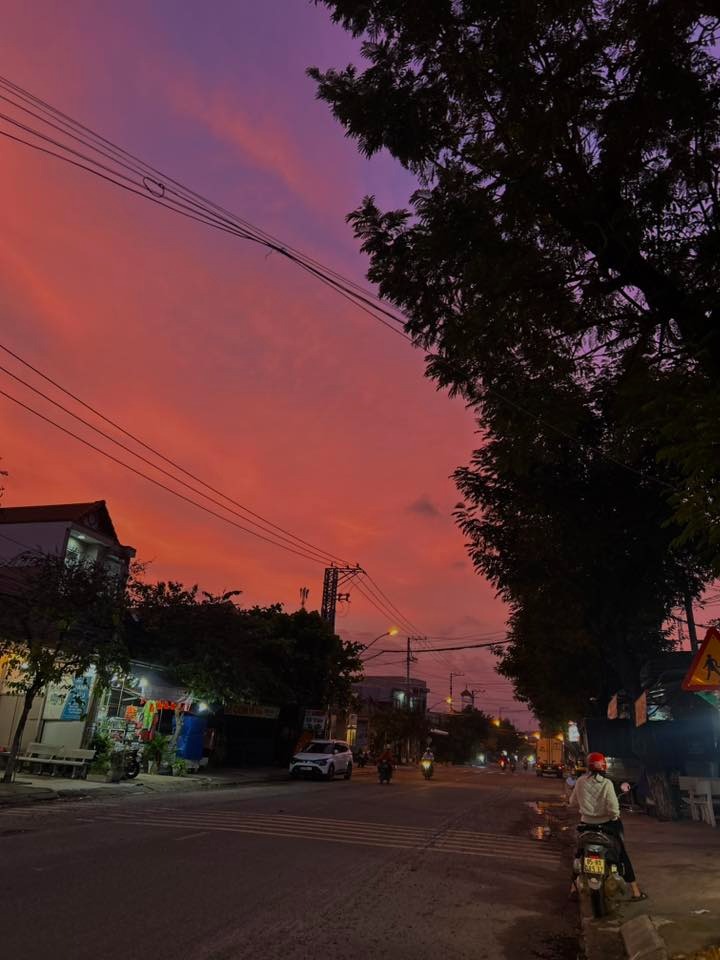 Xuất hiện bầu trời 