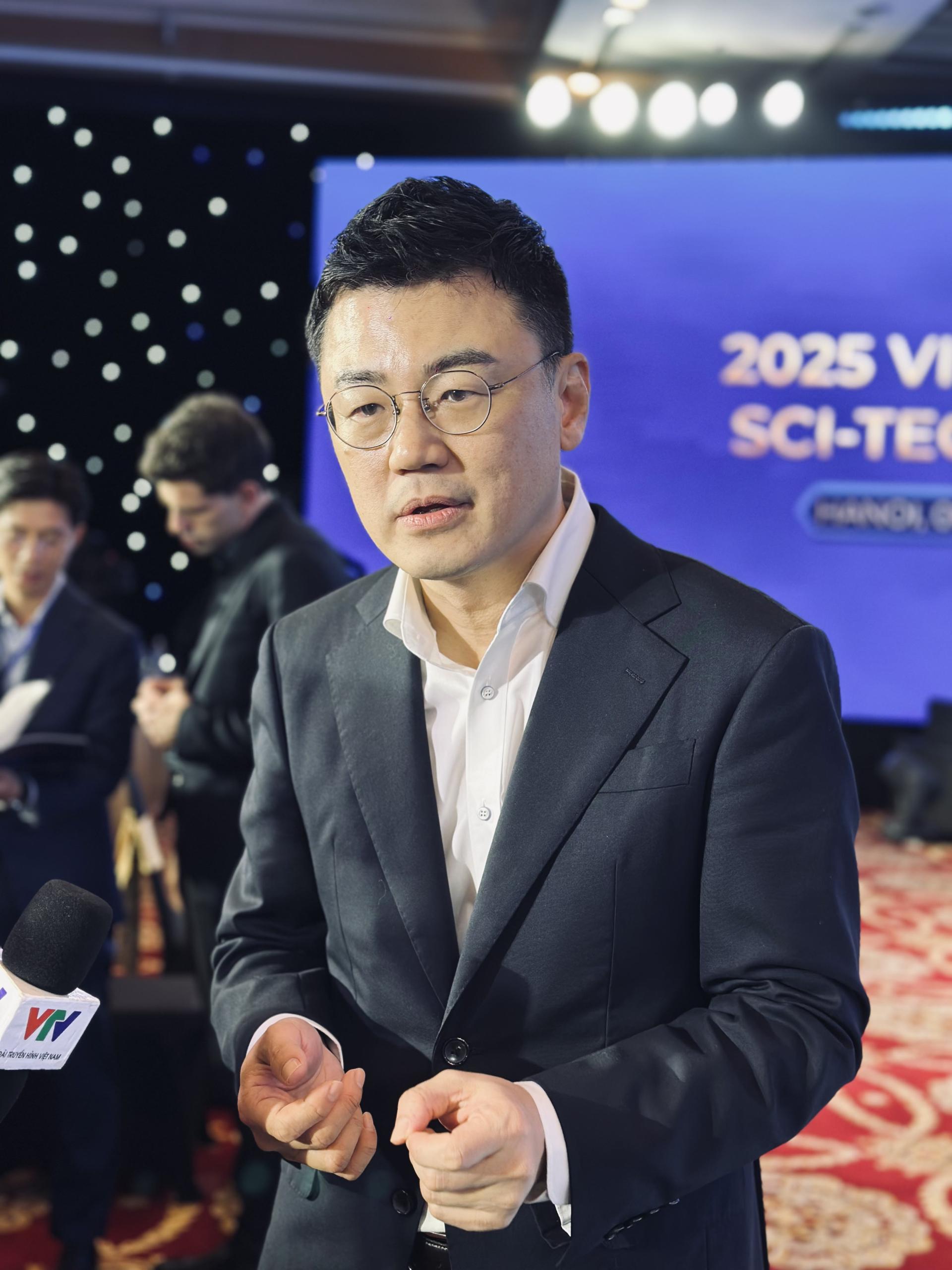 Theo GS. Kim, chi phí để tạo ra những robot kiểu mới này rất phải chăng