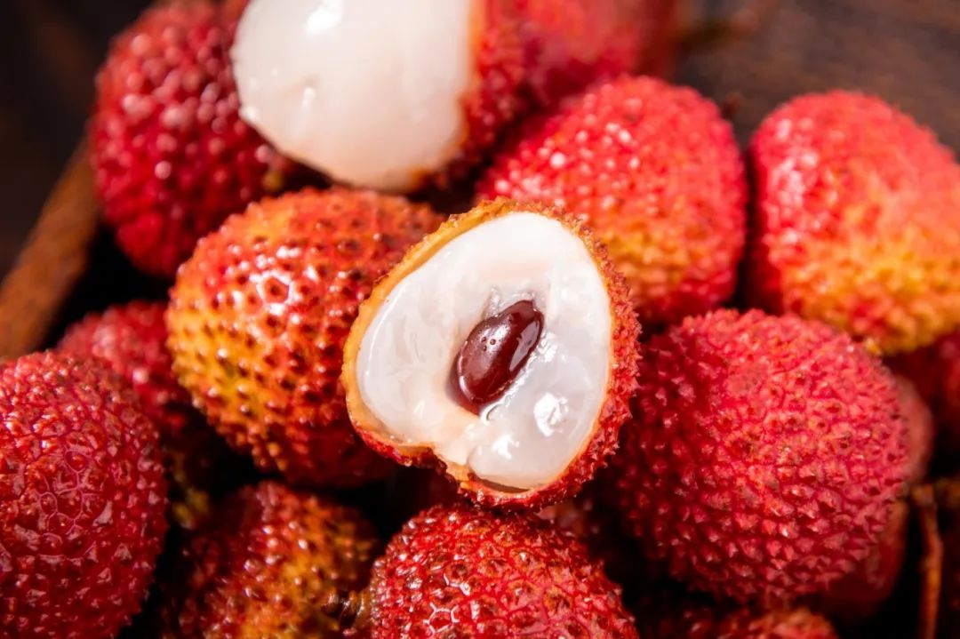 Ngày càng nhiều người tử vong vì bệnh tiểu đường, bác sĩ cảnh báo: Thà uống nước cầm hơi còn hơn ăn 3 loại bữa tối này