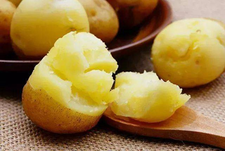 Ngày càng nhiều người tử vong vì biến chứng bệnh tiểu đường, bác sĩ cảnh báo: Thà nhịn đói còn hơn ăn 7 loại rau này