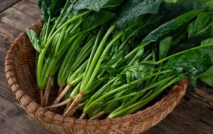 6 loại rau không chần trước khi nấu chẳng khác nào uống thuốc độc, toàn món quen mặt trên bàn ăn của người Việt