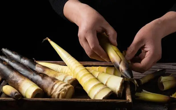 6 loại rau không chần trước khi nấu chẳng khác nào uống thuốc độc, toàn món quen mặt trên bàn ăn của người Việt