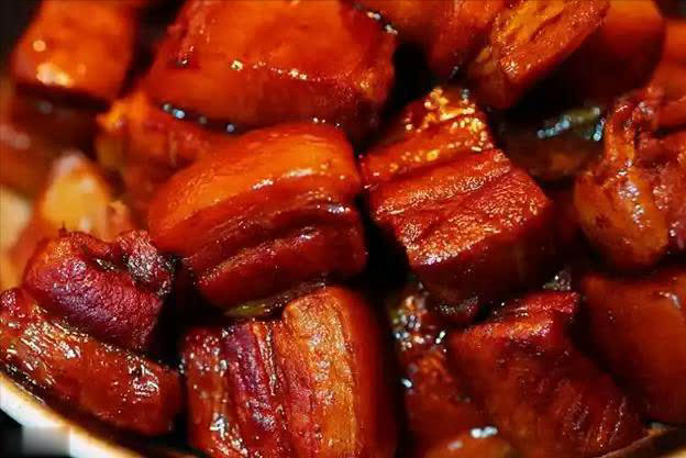 Ngày càng nhiều người tử vong vì biến chứng bệnh tiểu đường, bác sĩ cảnh báo: Trời lạnh, thà ăn cơm không còn hơn ham 4 món này