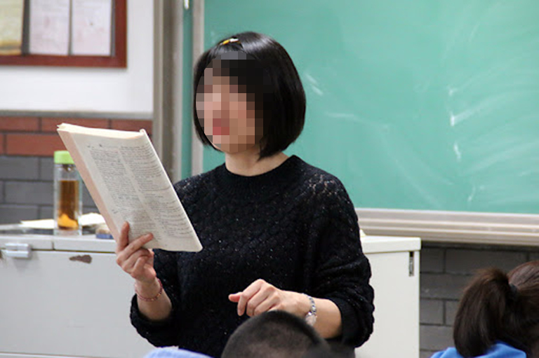 Nữ giáo viên 26 tuổi phát hiện nhiễm HIV: Cả đời trong sạch, sai vì 3