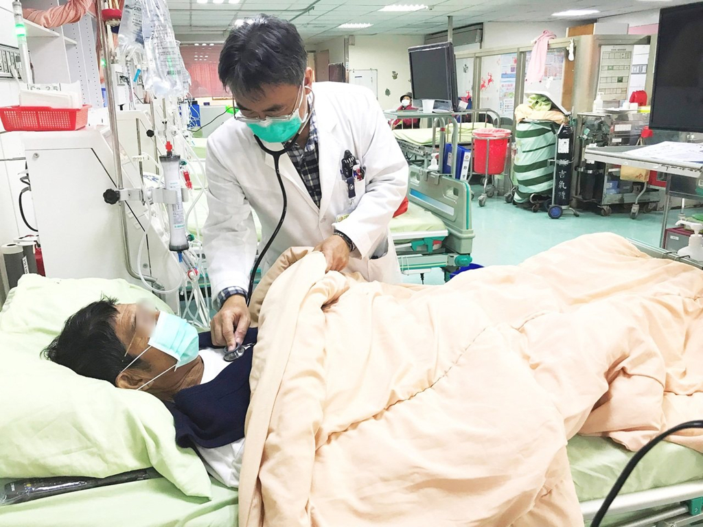 Tiết kiệm 1 thứ trong bếp, người đàn ông nhiễm trùng, suy thận nặng