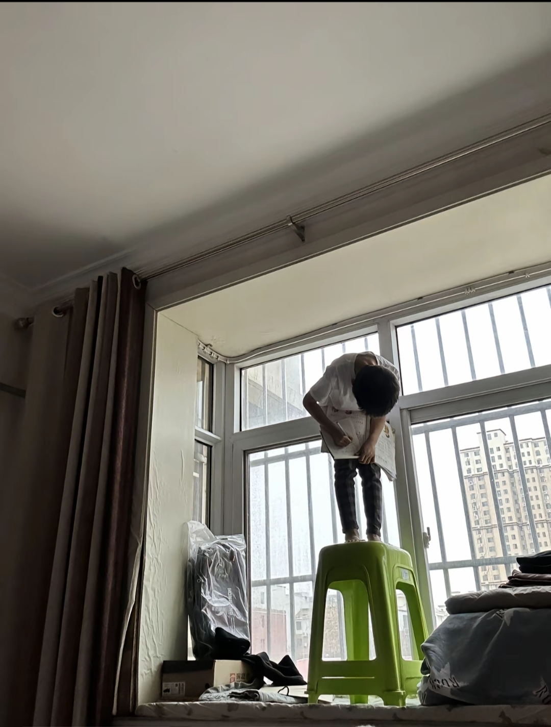 Chắc ở trên cao không khí thoáng đãng hơn tốt cho trí não chăng?