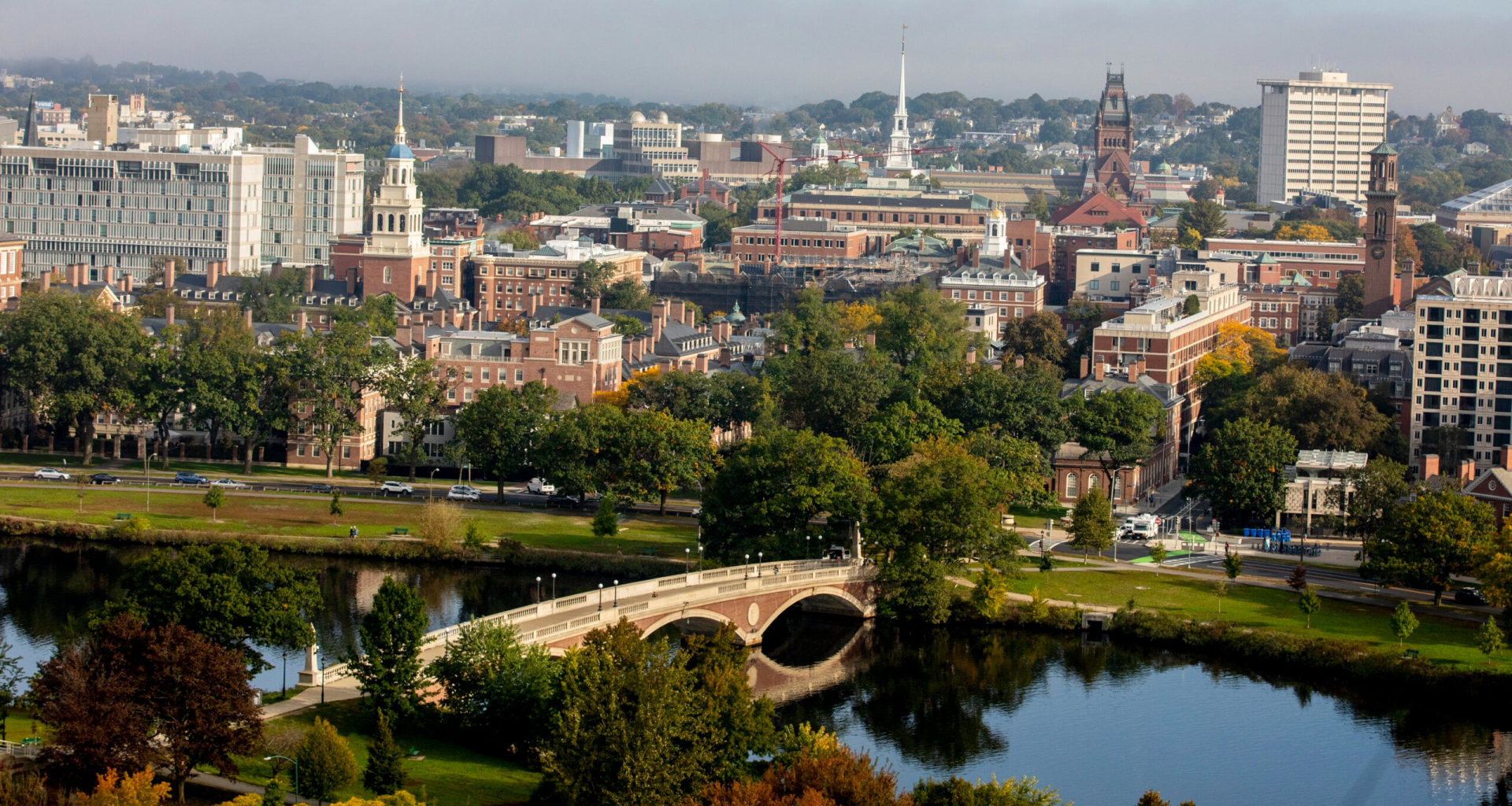 Đại học Harvard sở hữu tỷ lệ chấp nhận thấp kỷ lục (Ảnh: Harvard University)