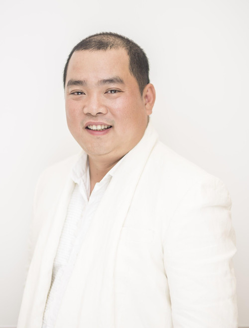 Nhạc sĩ Minh Khang