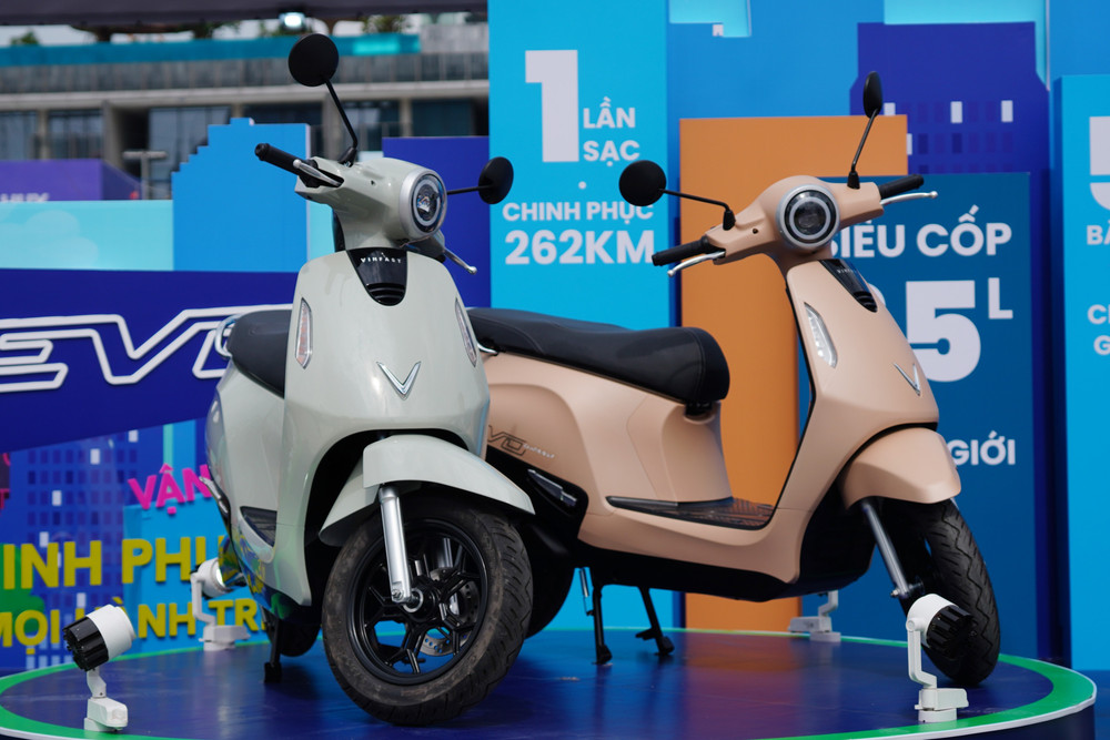 2 mẫu xe VinFast Evo Grand và VinFast Evo Grand Lite mới ra mắt cách đây không lâu đều có pin tháo rời
