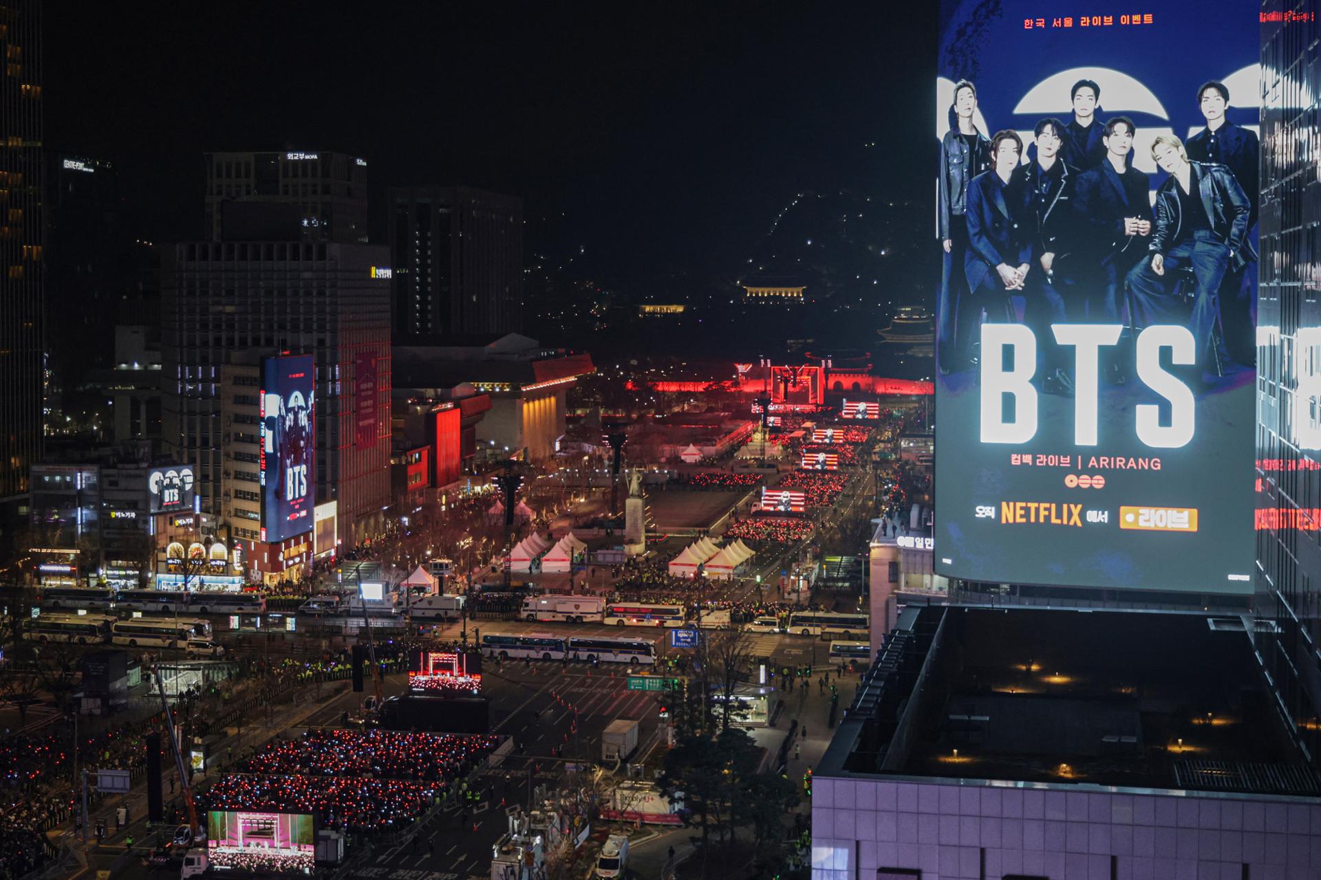 Buổi biểu diễn của BTS vẫn đang là tâm điểm bàn luận