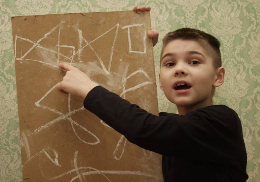 Chuyện gì đã xảy ra với cậu bé tự nhận mình