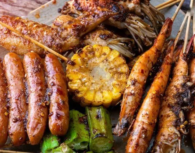 Ngày càng nhiều người mắc bệnh ung thư, bác sĩ cảnh báo: Tránh ngay 4 thói quen xấu khi nấu ăn