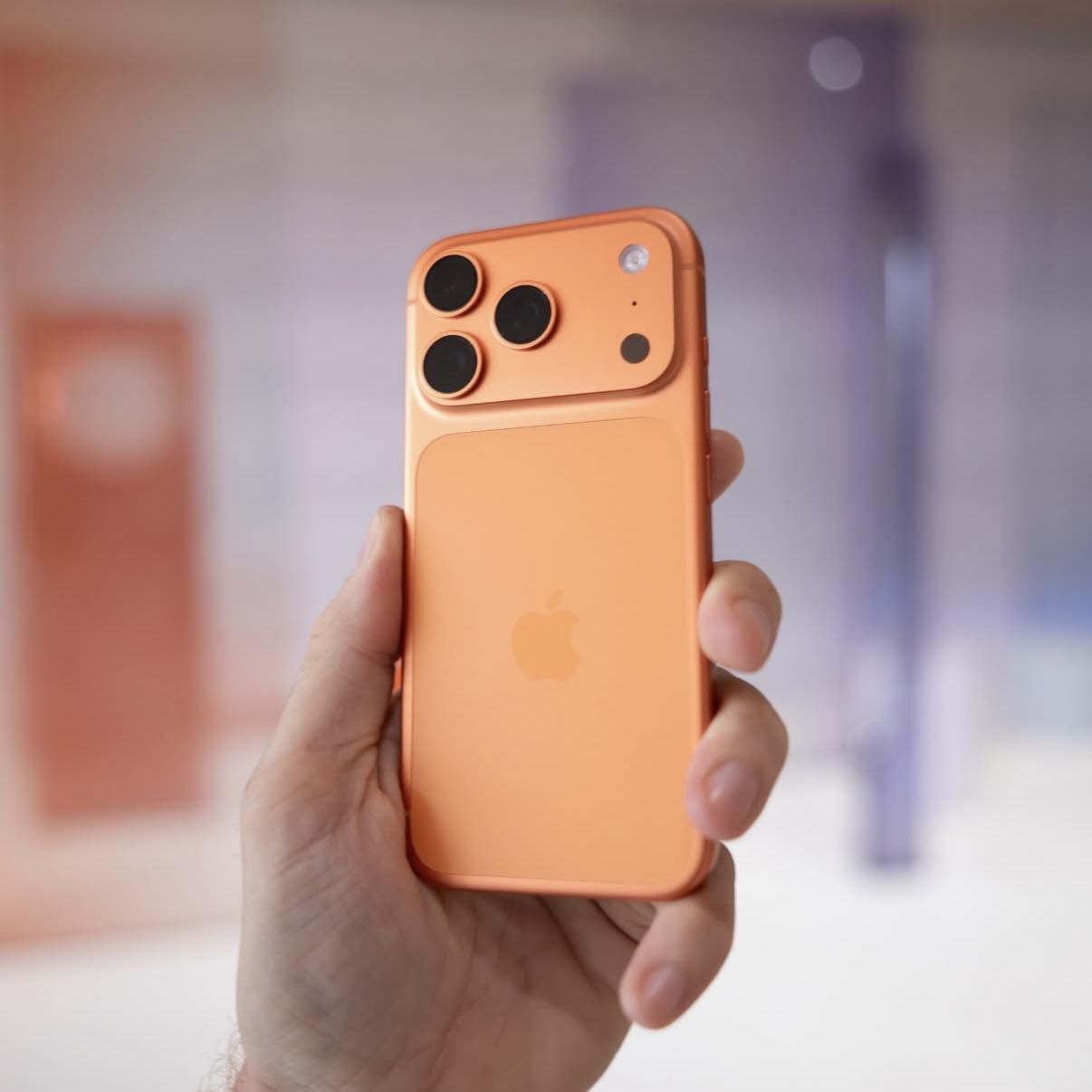 Chờ iPhone 17 Pro Max sập giá giữa năm và cái kết