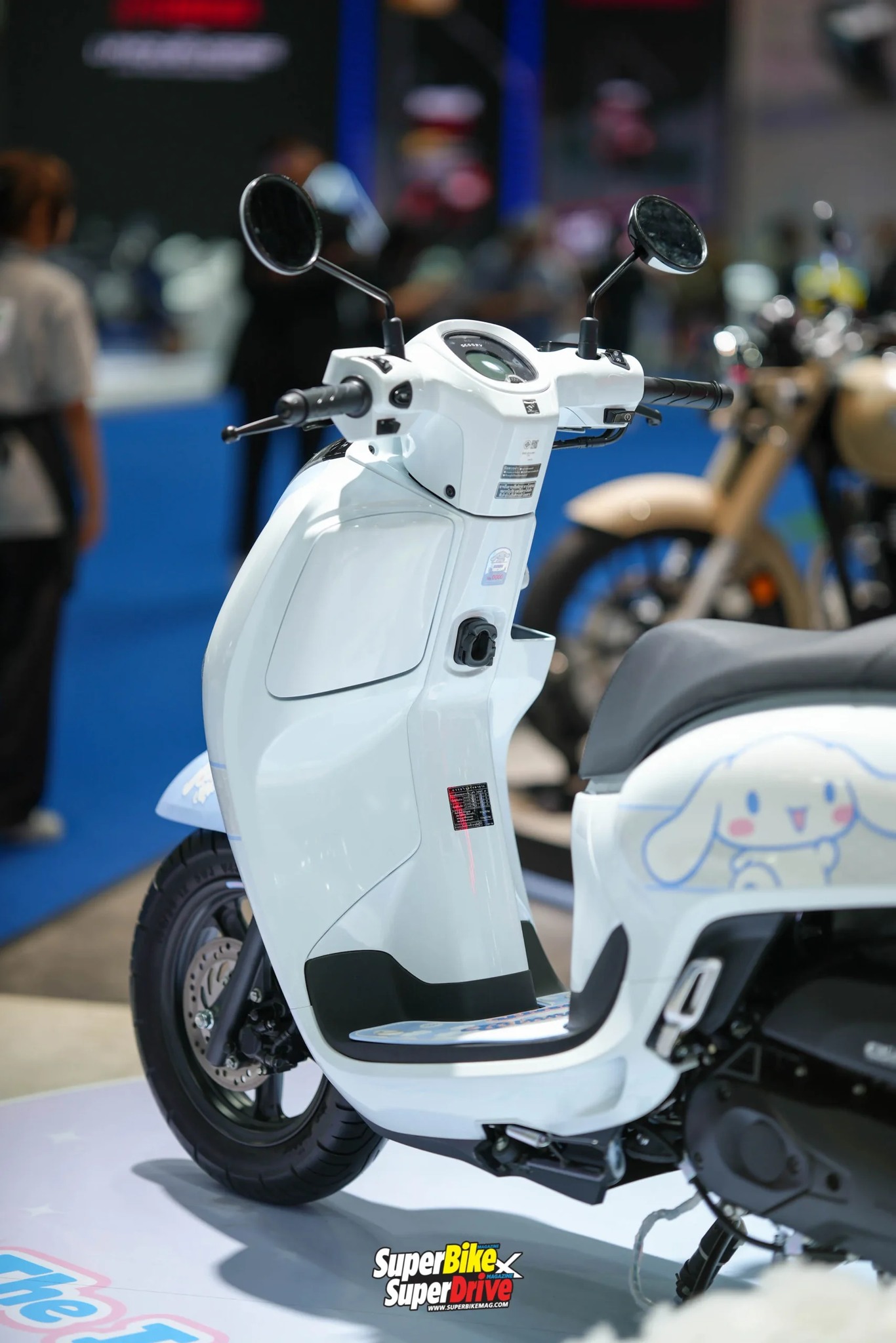 Honda ra mắt xe tay ga mới phiên bản giới hạn, thiết kế đốn tim giới trẻ 