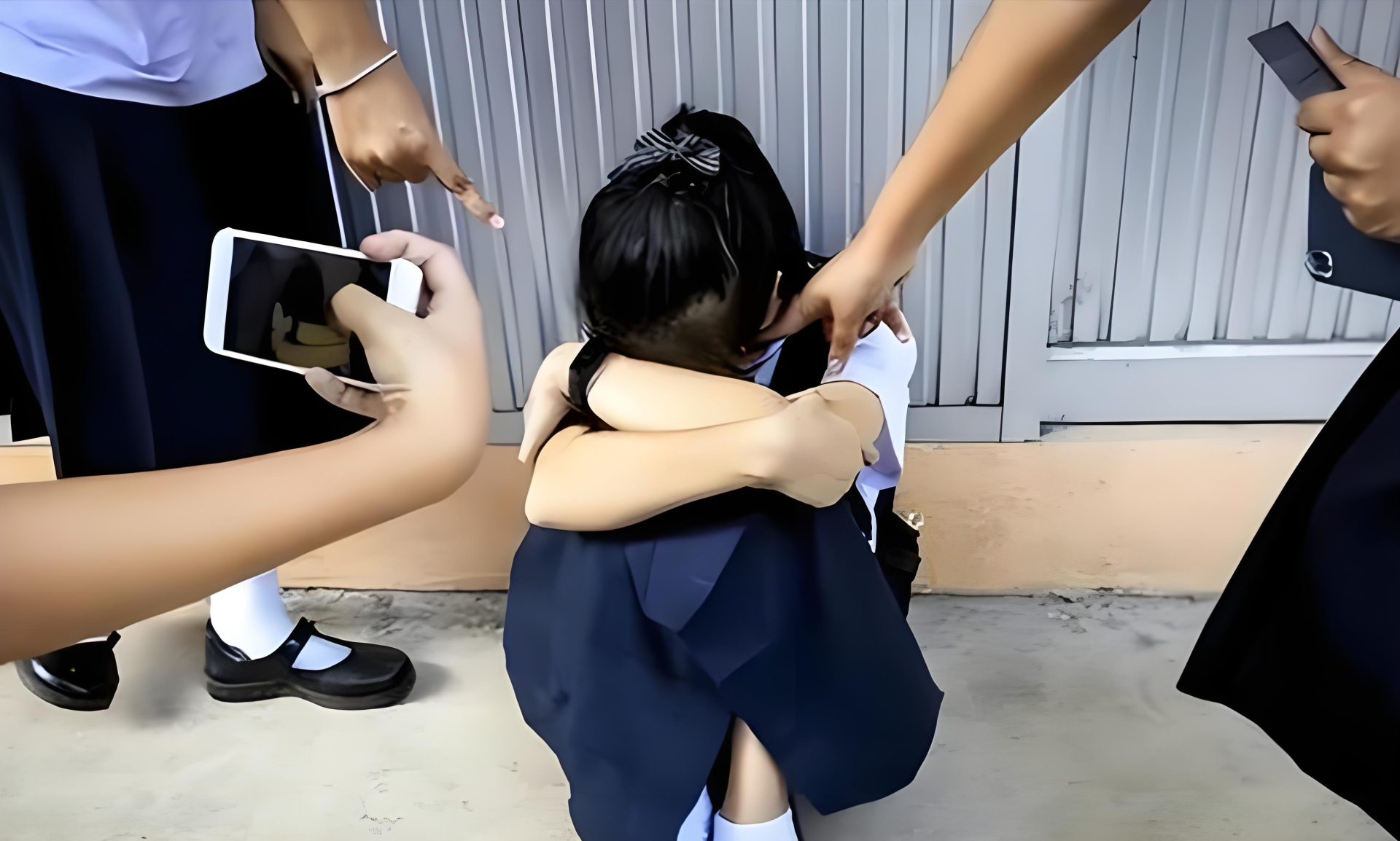 Hình thức bắt nạt mới này không gây ra vết thương nhưng vẫn khiến nạn nhân chịu ảnh hưởng sâu sắc (Ảnh minh họa)