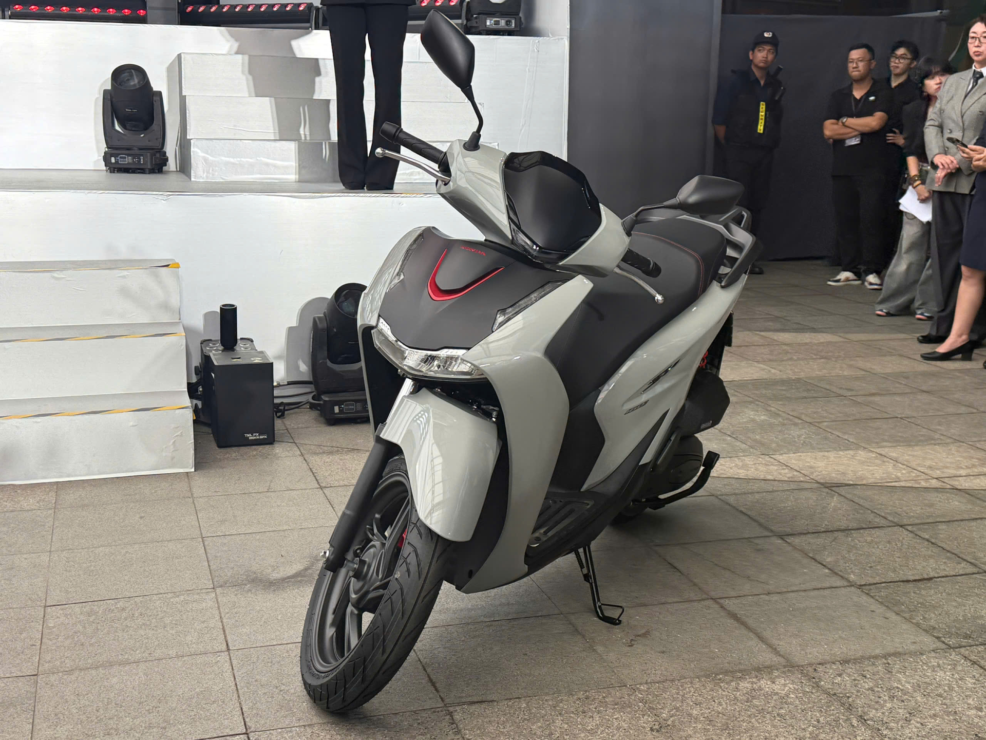 Giá xe máy Honda giảm mạnh đầu năm 2026