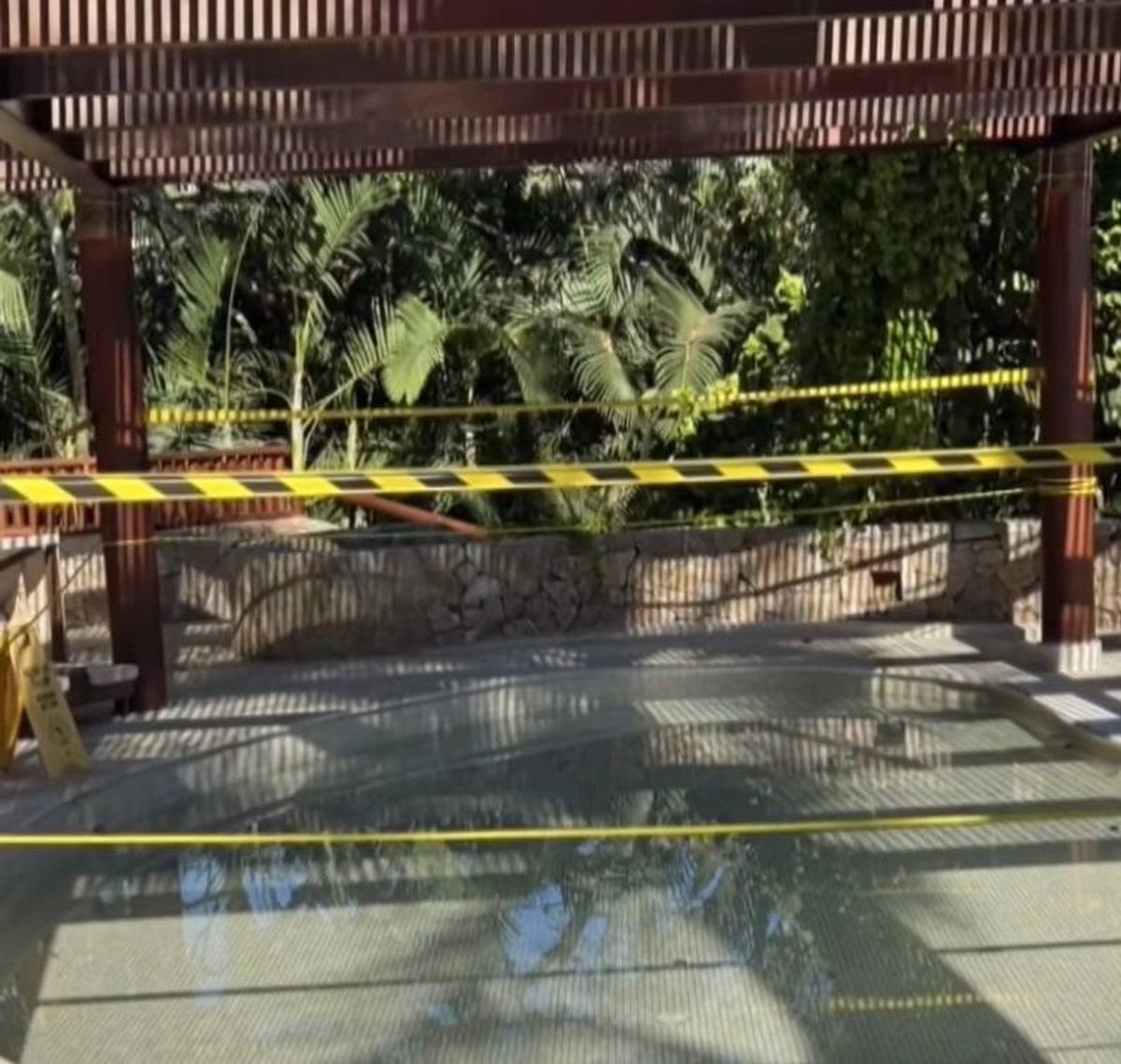 Bể bơi nơi xảy ra vụ việc