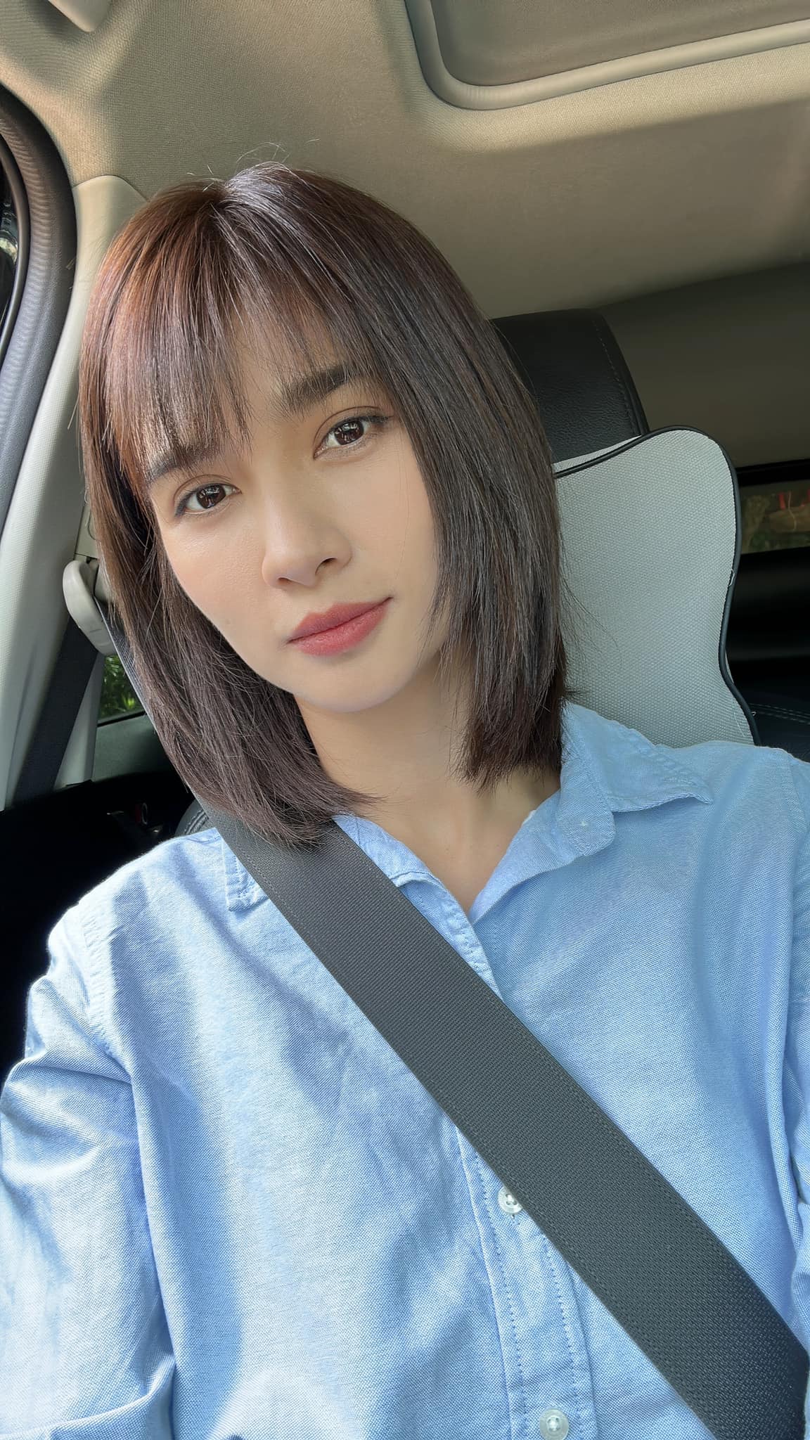 Nữ NSƯT trẻ đẹp nhất miền Nam 21 tuổi đã là mẹ đơn thân, U40 nhan sắc sáng rực, vướng tin đồn yêu đồng giới