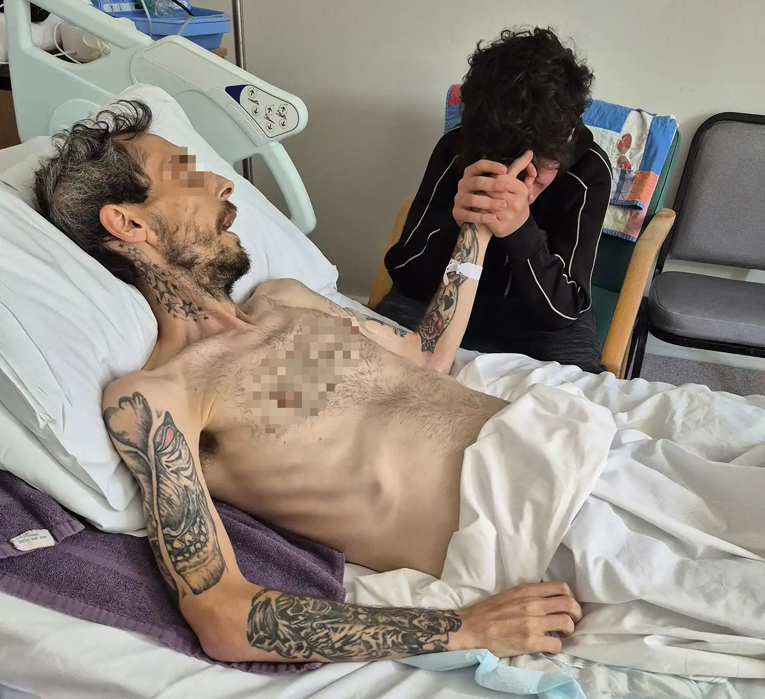 Xem nhẹ cơn đau lưng, Steve Burrows chỉ có vỏn vẹn 1 tháng để chiến đấu và cuối cùng thua cuộc trước căn bệnh ung thư đại trực tràng