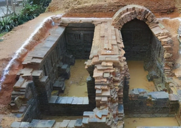 Khu quần thể mộ cổ được phát hiện khi thi công công trình