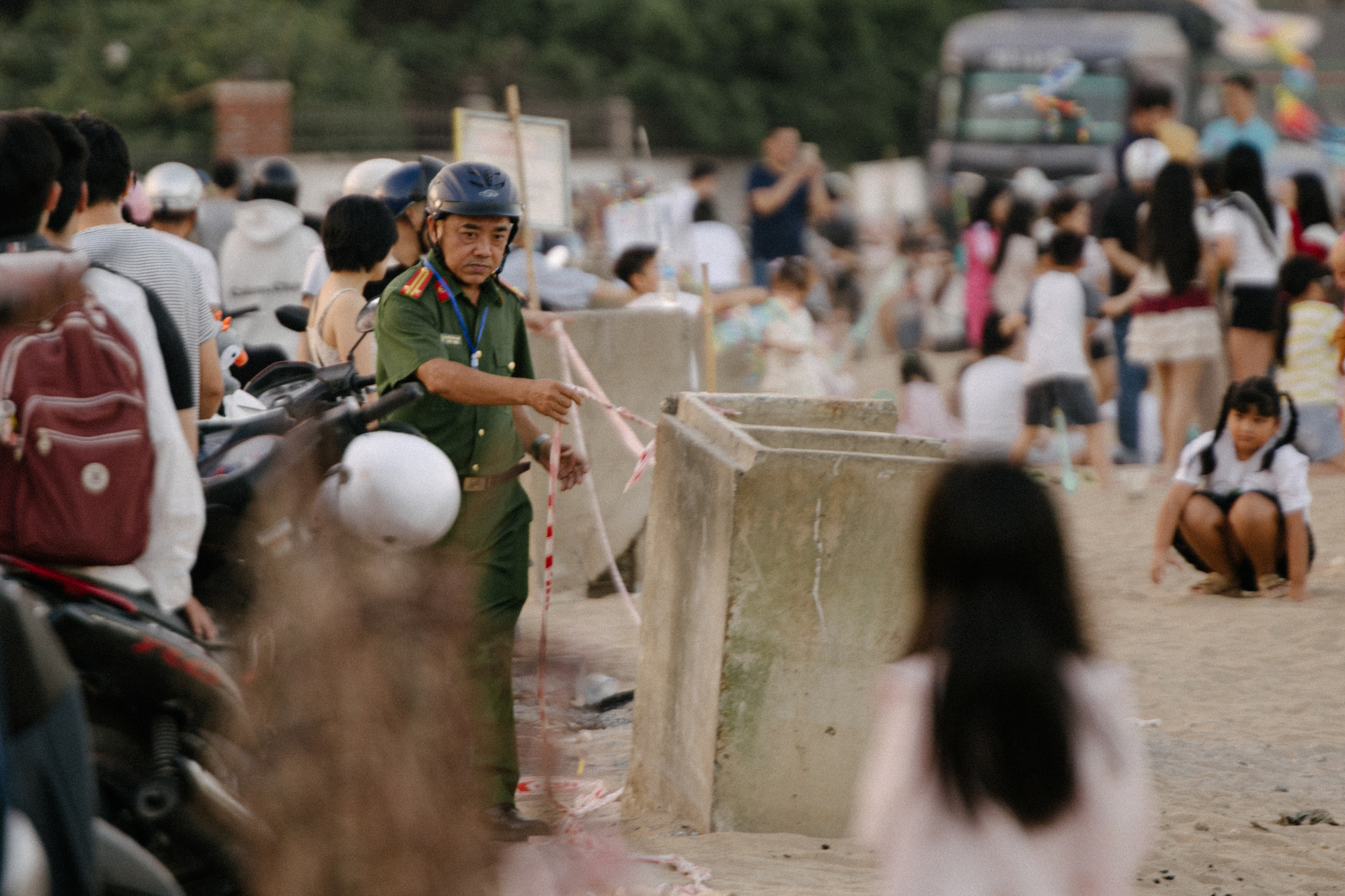 Tuyệt đối không nên tụ tập, hóng gió tại “biển Gò Vấp” lúc này!