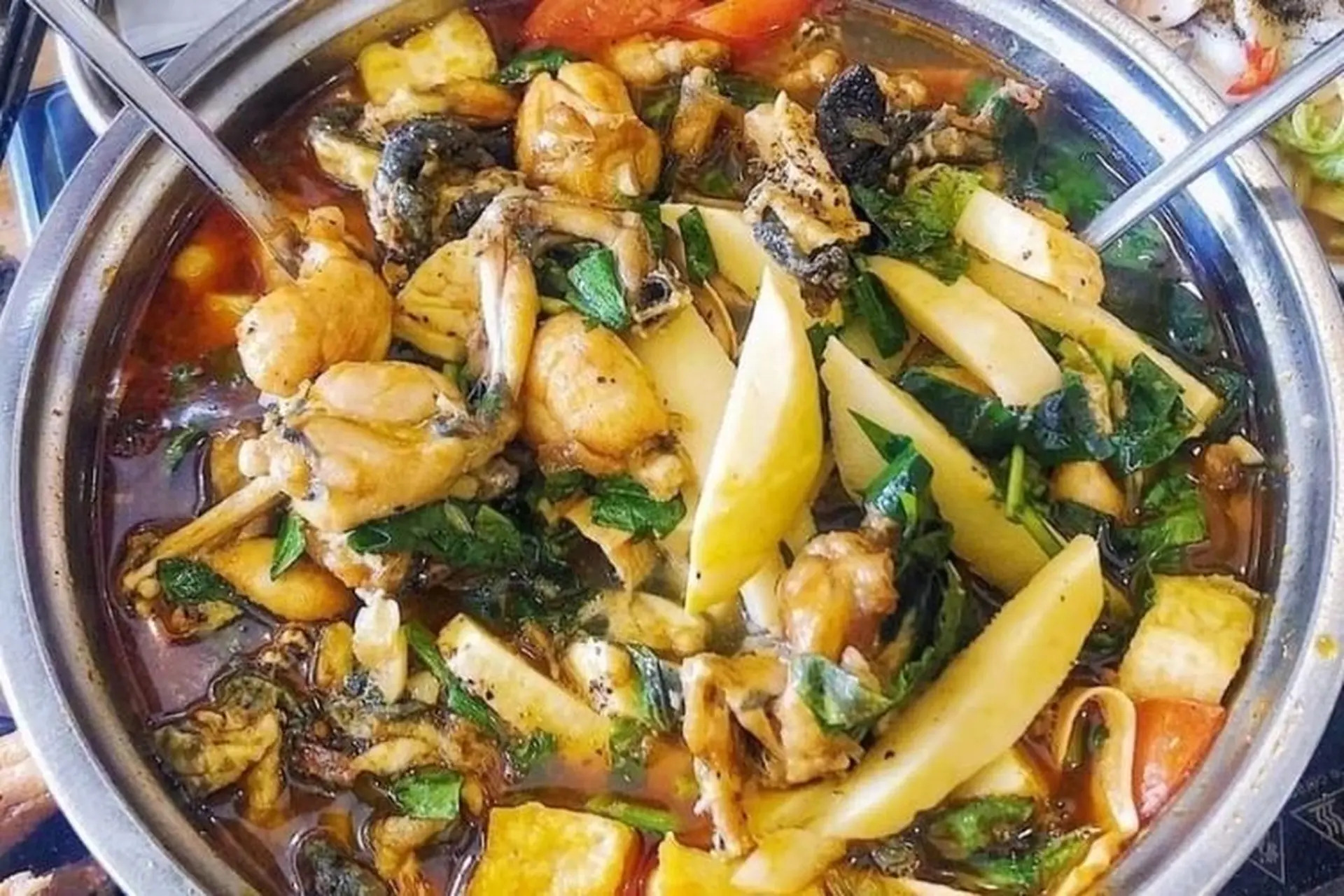 Luôn ăn chín uống sôi, nhất là với các loại thực phẩm dễ nhiễm nhán - ký sinh trùng (Ảnh minh họa)