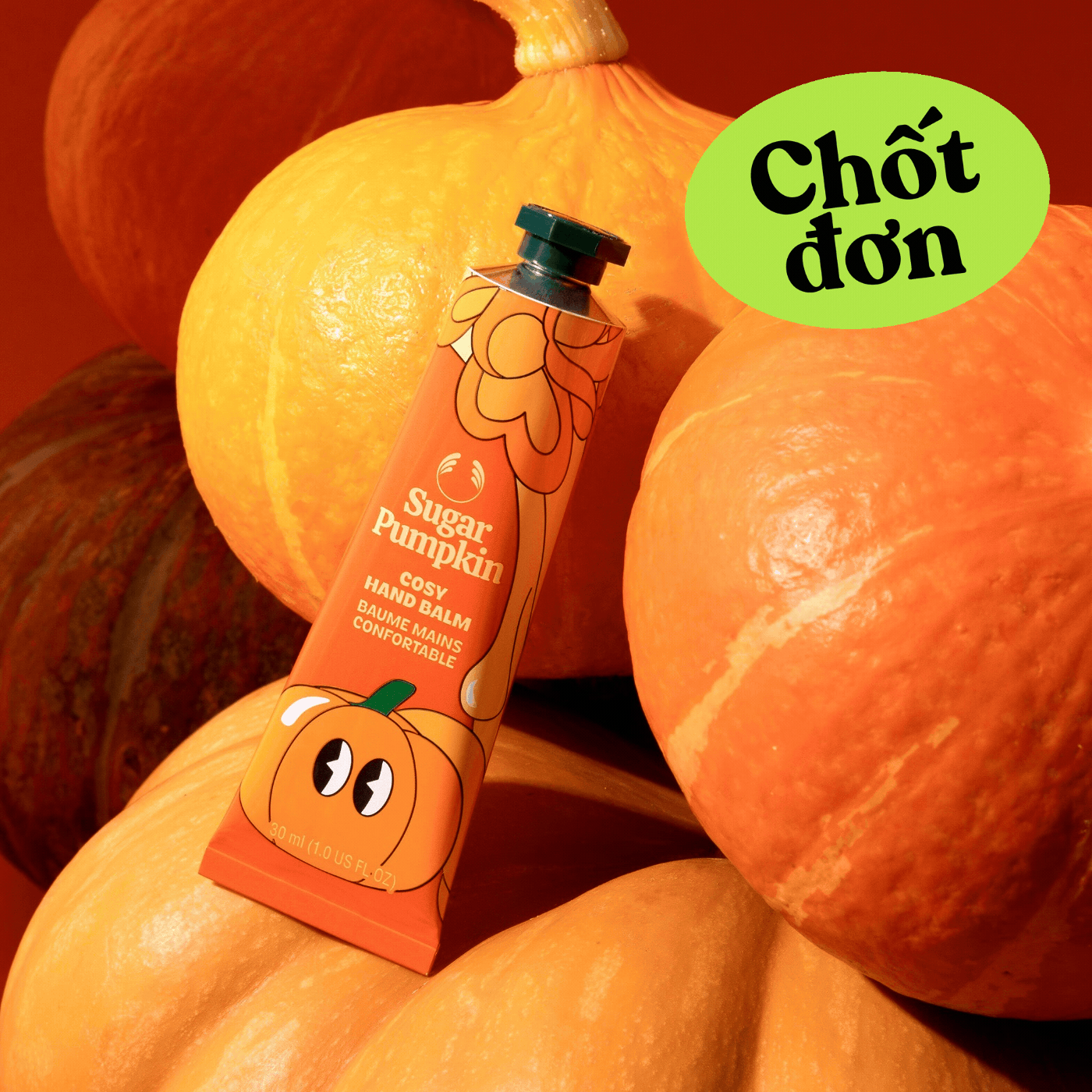 Doãn Hải My chăm sóc từng đầu ngón tay vì Đoàn Văn Hậu