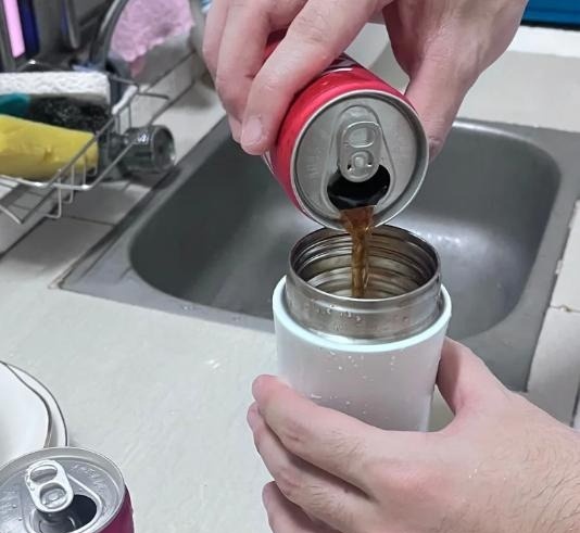 Cảnh báo đến những người đang dùng bình giữ nhiệt