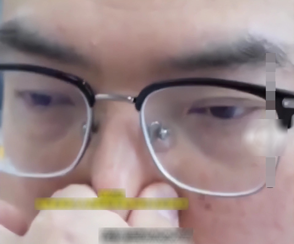 Người đàn ông bị tổn thương não vĩnh viễn vì xì mũi quá mạnh: Bạn có đang làm việc này đúng cách?