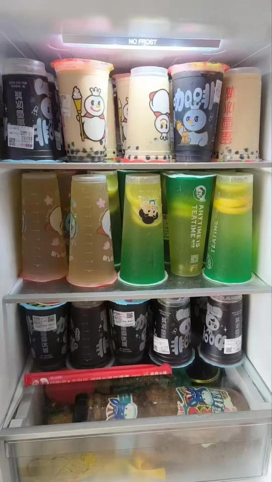 Trà sữa 0 đồng kéo theo làn sóng 