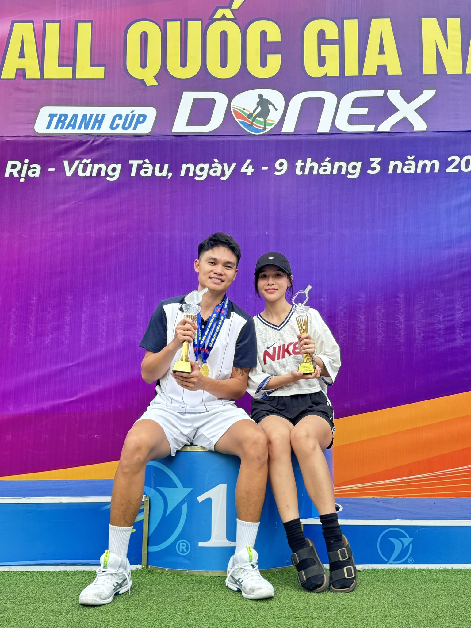 Trịnh Linh Giang pickleball ký “hợp đồng” với 
