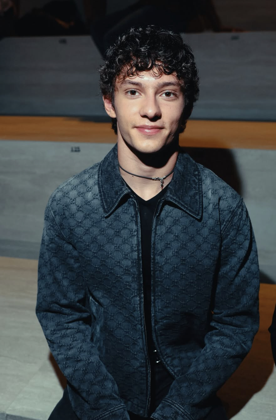 Andrea Kimi Antonelli là ai mà nháy mắt cũng hút 11 triệu lượt xem?