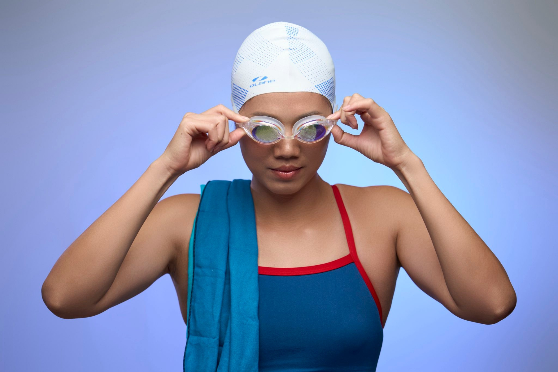 Ánh Viên giải nghệ rồi vẫn giành 4 HCV bơi 10km trên biển, nhan sắc thăng hạng ngoạn mục, học vấn cũng đỉnh 