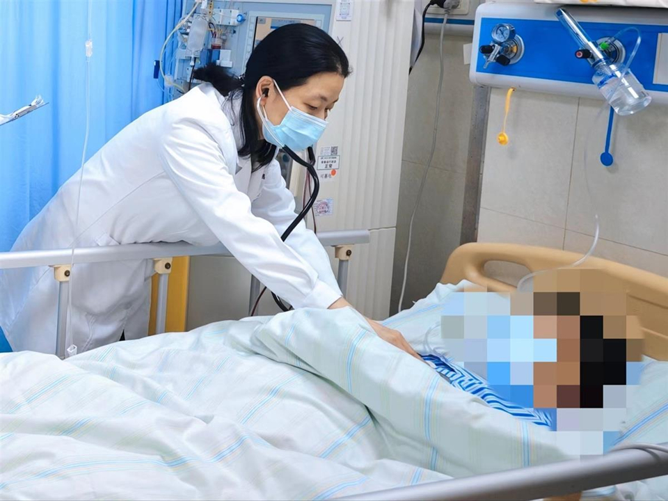 Người phụ nữ gan