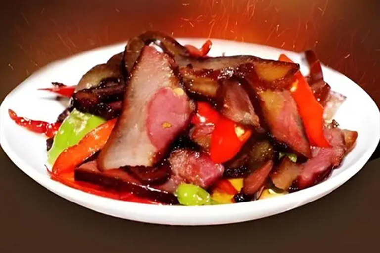 Một năm trước khi mắc ung thư dạ dày, cơ thể sẽ phát ra 4 dấu hiệu cảnh báo, không may là 80% người bệnh lại bỏ qua