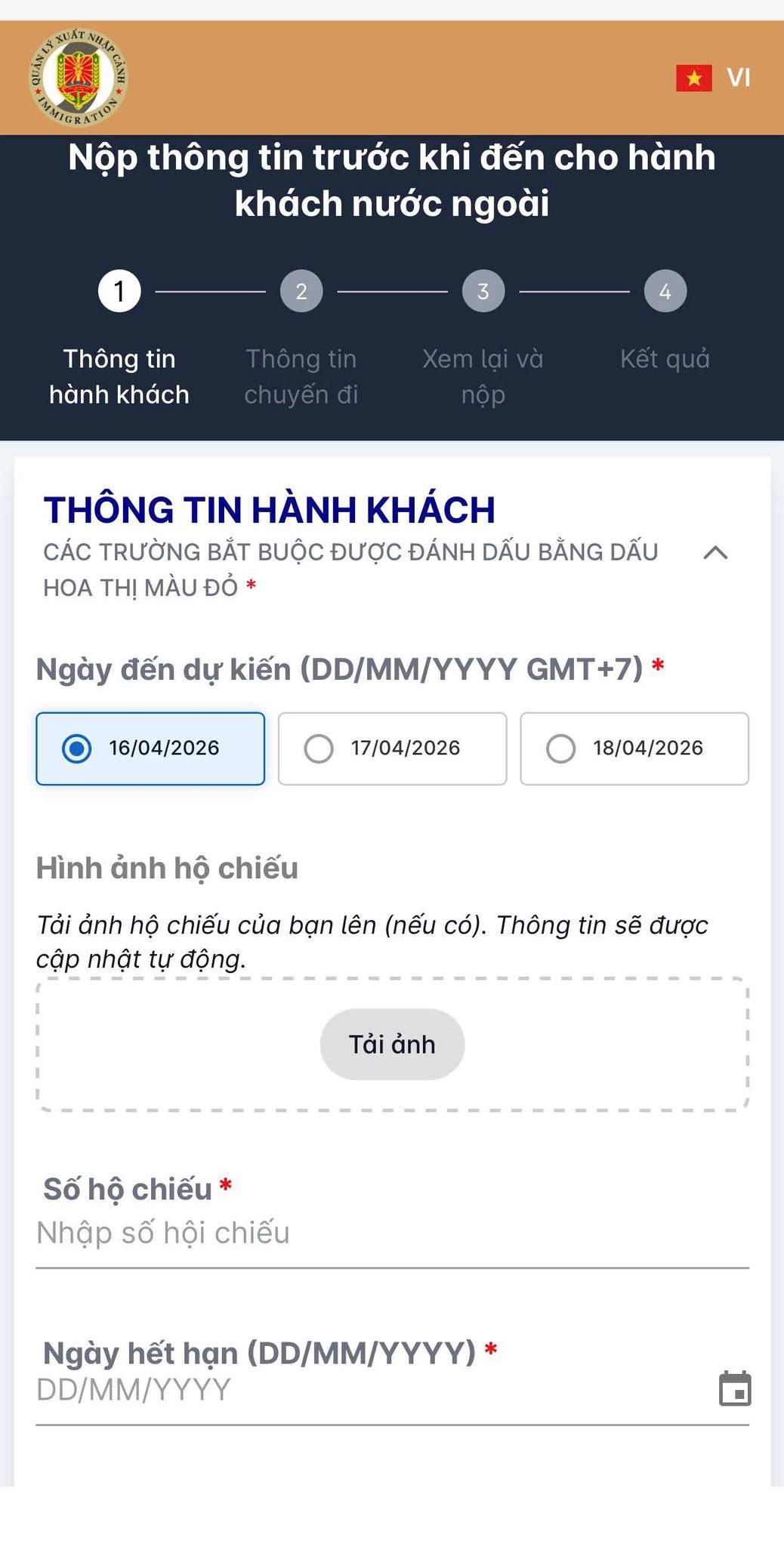 Quy định mới tại sân bay Tân Sơn Nhất: Bắt buộc khai báo thông tin trực tuyến trước khi nhập cảnh