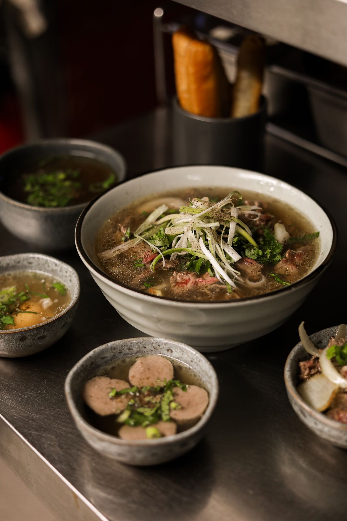 Việt Nam có thành phố khiến tỷ phú Jack Ma thong dong chạy bộ, vượt mặt Thái Lan về độ rẻ nhất thế giới