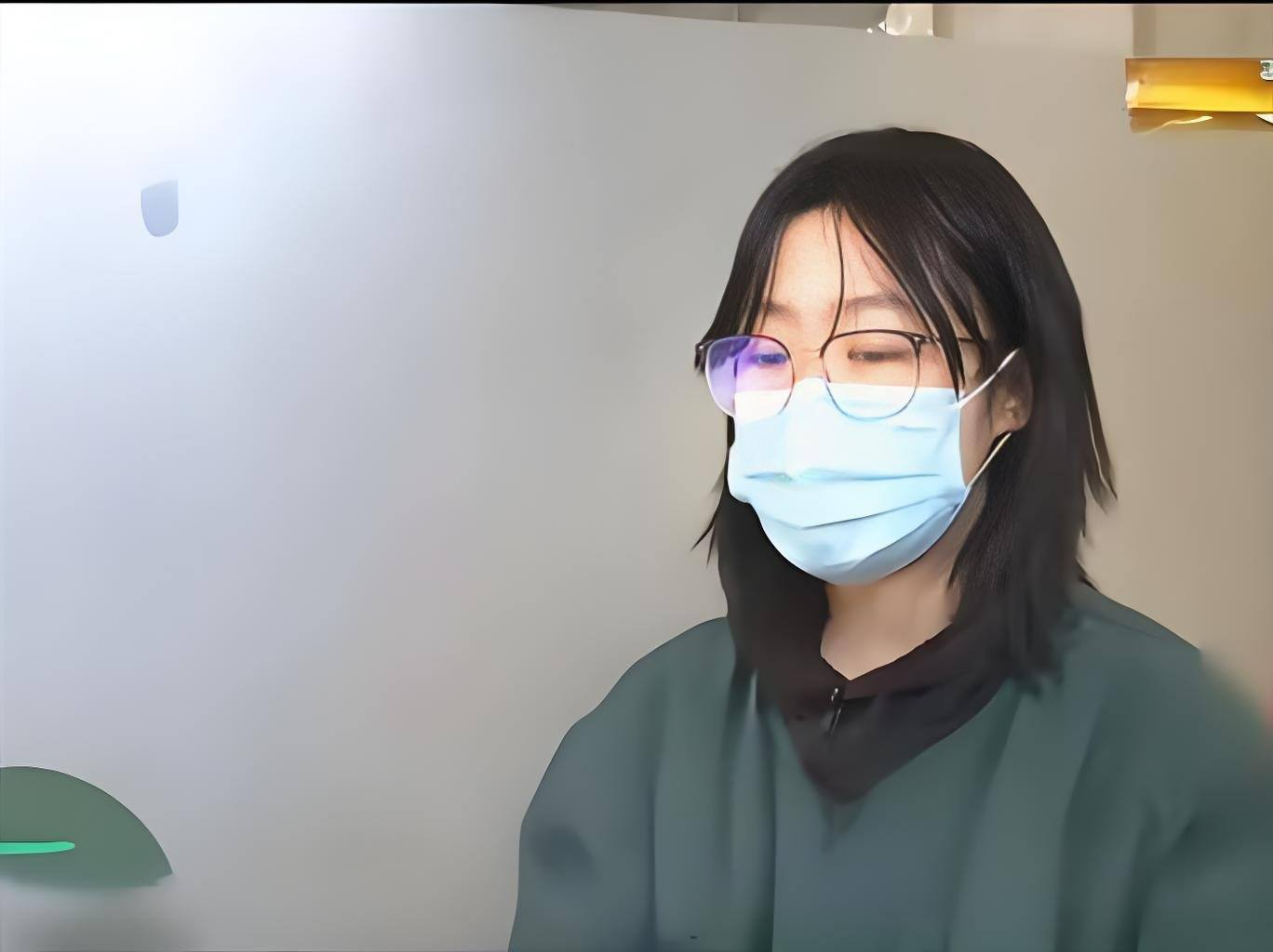 Bạn cũ chuyển khoản trả nợ 800 triệu đồng, cô gái 23 tuổi vẫn báo công an, còn được khen vì cảnh giác 