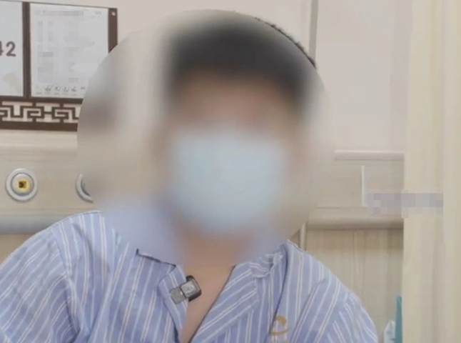 Nam sinh lớp 8 mắc bệnh gút vì thói quen nhiều người Việt đang có: Bác sĩ cảnh báo xu hướng trẻ hóa đáng lo