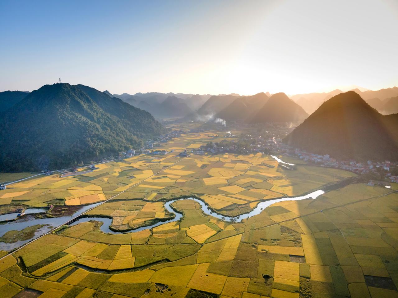 Thu hơn 10.000 tỷ đồng chỉ sau 3 tháng, du lịch Ninh Bình đón “ông lớn” với siêu phẩm lưu trú 100% phòng view di sản