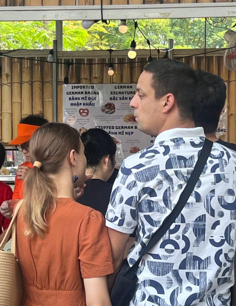 Có thể gặp cả thành phố ở Lễ hội Bánh mì Việt Nam hôm nay: Huynh Hoa đông vô địch, khách Tây thử xong nghiện luôn 