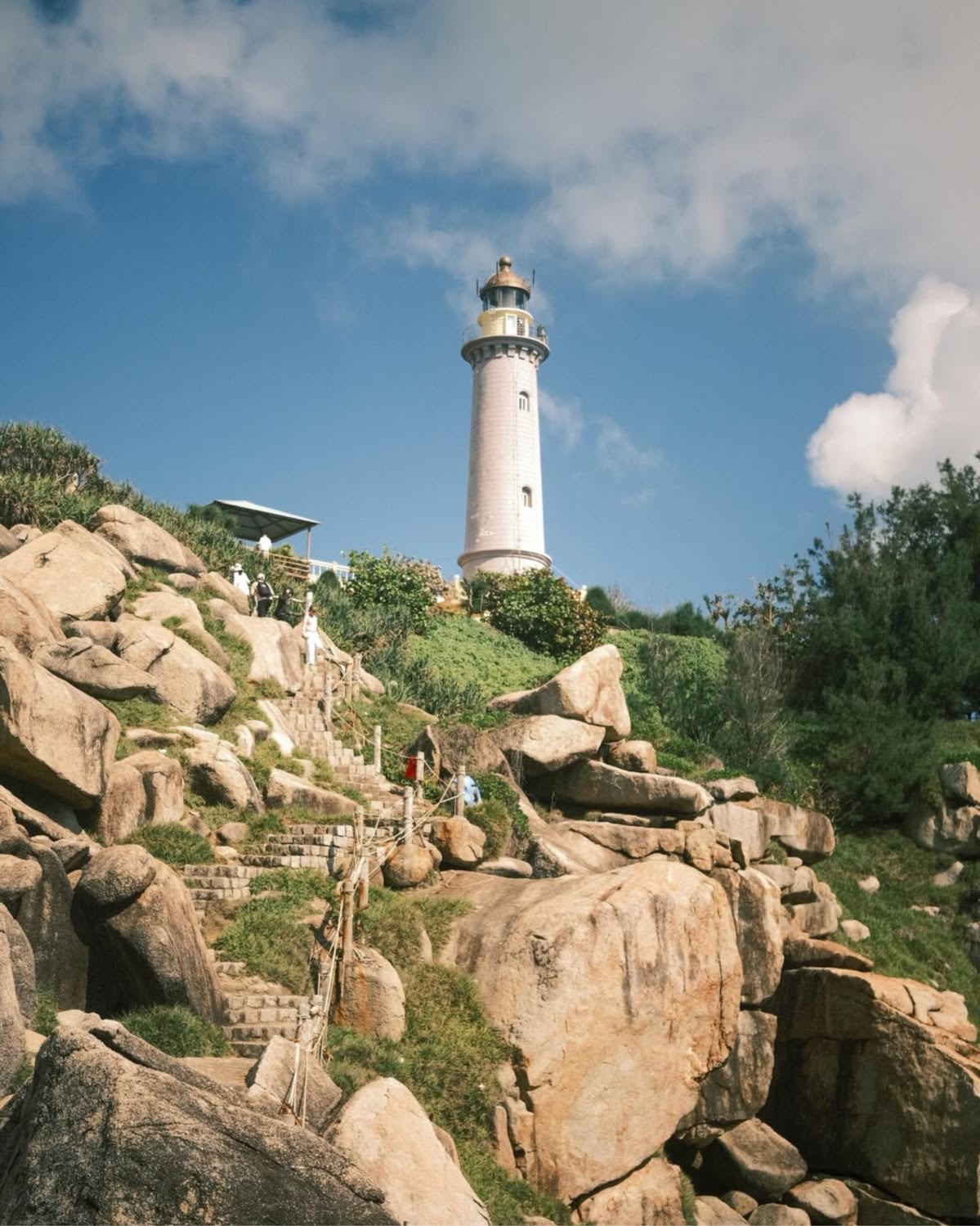 Không thể tin vào mắt mình, đến Phú Yên rồi mới biết không có mỹ từ nào miêu tả hết vẻ đẹp này! 